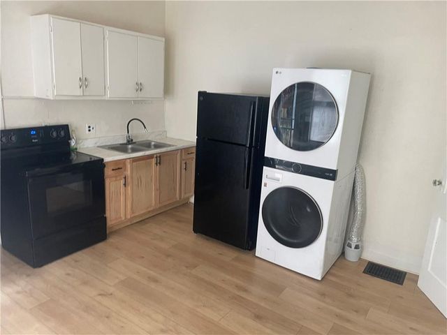 1127 Metropolitan Parkway SW, Atlanta, GA 30310