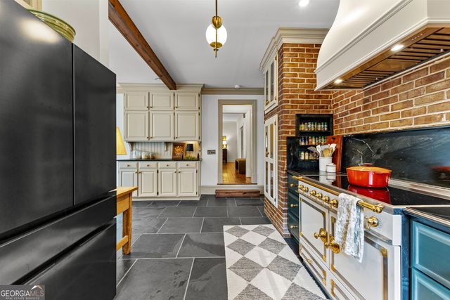 654 Cameron Mill Road, Lagrange, GA 30240