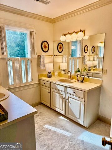 654 Cameron Mill Road, Lagrange, GA 30240