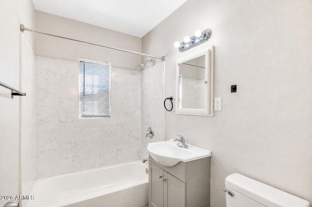 1729 E Moreland Street, Phoenix, AZ 85006