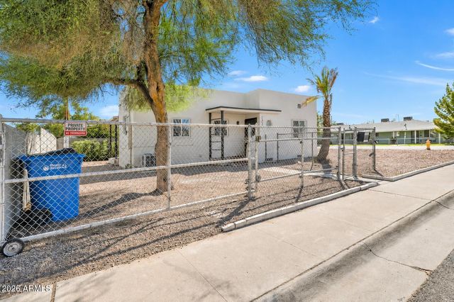 1729 E Moreland Street, Phoenix, AZ 85006