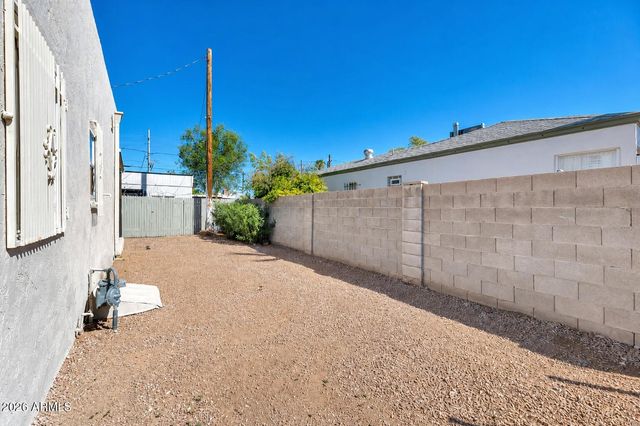 1729 E Moreland Street, Phoenix, AZ 85006
