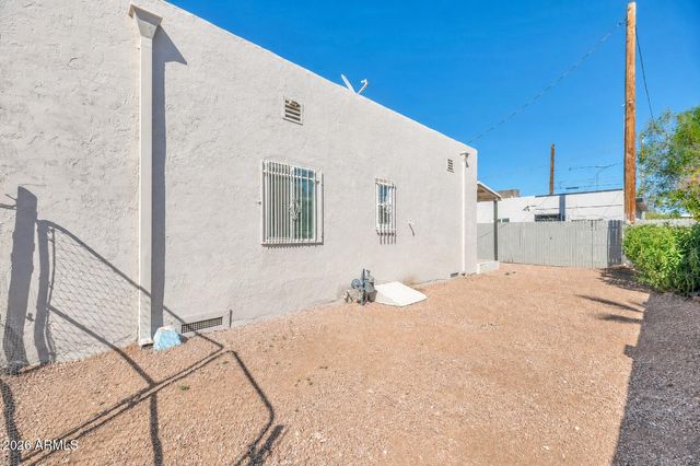 1729 E Moreland Street, Phoenix, AZ 85006