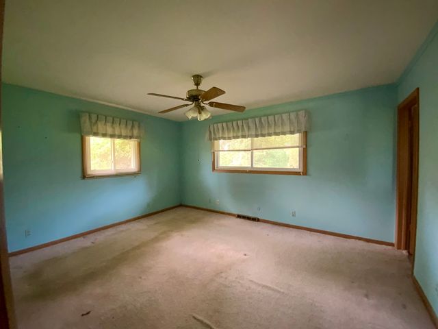 2271 Fitchome Street, Aurora, IL 60506