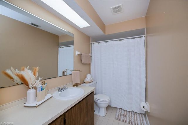 218-220 SW 47th TER, Cape Coral, FL 33914