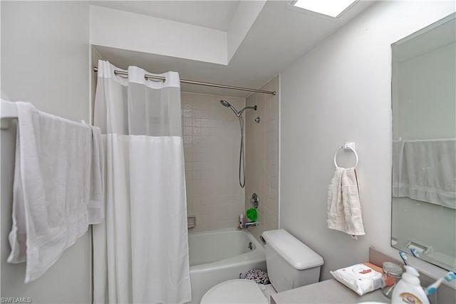 218-220 SW 47th TER, Cape Coral, FL 33914