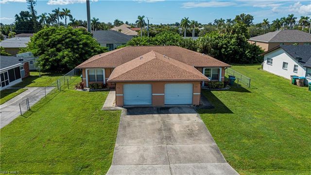 218-220 SW 47th TER, Cape Coral, FL 33914