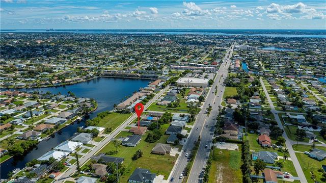 218-220 SW 47th TER, Cape Coral, FL 33914