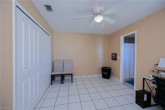 218-220 SW 47th TER, Cape Coral, FL 33914