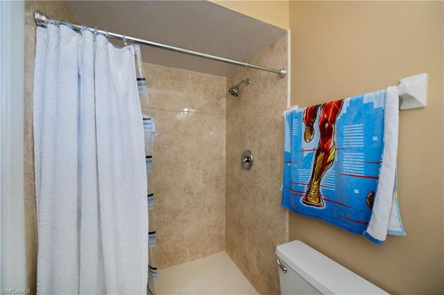 218-220 SW 47th TER, Cape Coral, FL 33914