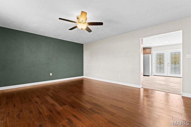 2060 Decker Road, Maryville, IL 62062