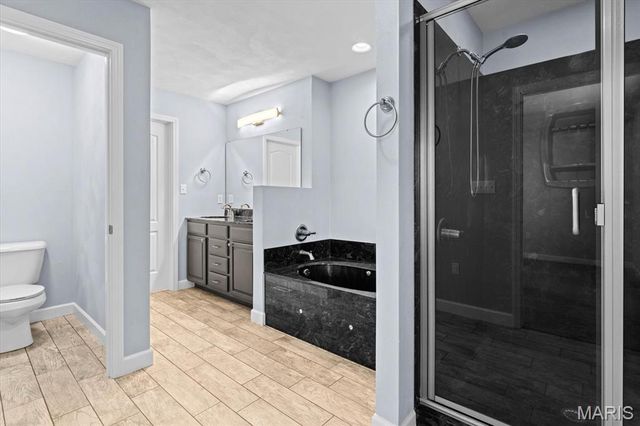 2060 Decker Road, Maryville, IL 62062