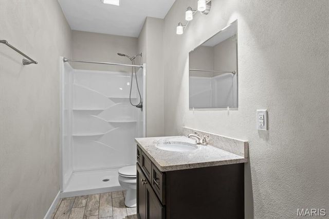 2060 Decker Road, Maryville, IL 62062