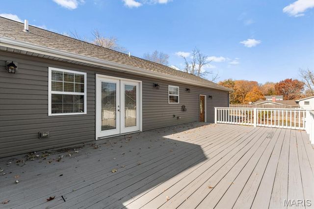 2060 Decker Road, Maryville, IL 62062