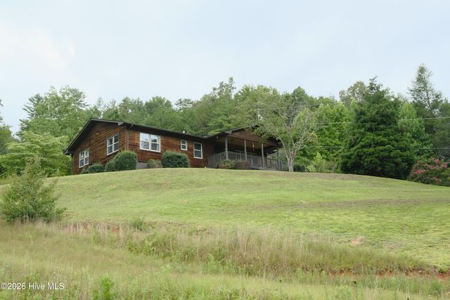 545 Maltby Road, Marble, NC 28905