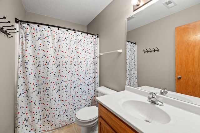904 NE 48th Lane, Ankeny, IA 50021