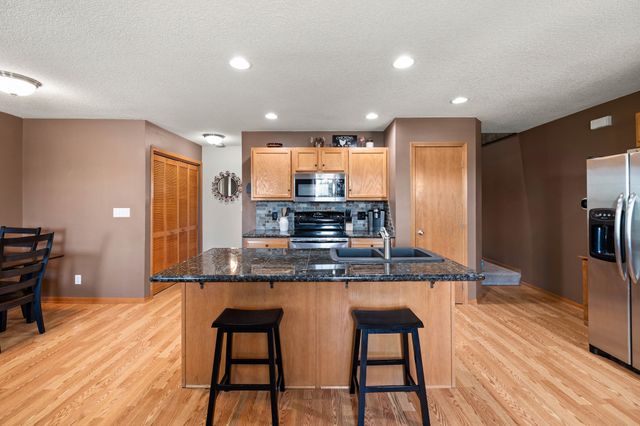 904 NE 48th Lane, Ankeny, IA 50021