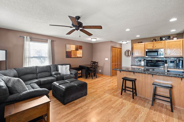 904 NE 48th Lane, Ankeny, IA 50021