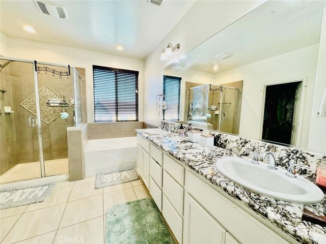 826 Jacob Creek Drive, Bakersfield, CA 93314