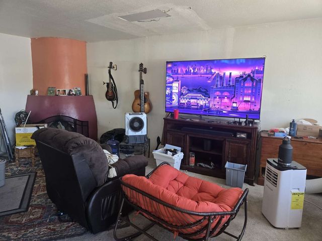 2704 Calle Cedro, Santa Fe, NM 87505