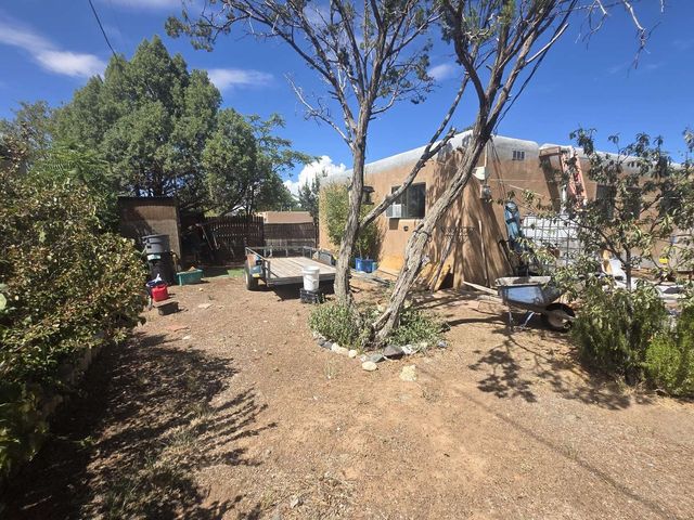 2704 Calle Cedro, Santa Fe, NM 87505