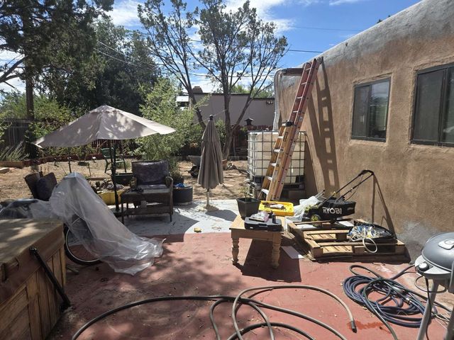 2704 Calle Cedro, Santa Fe, NM 87505