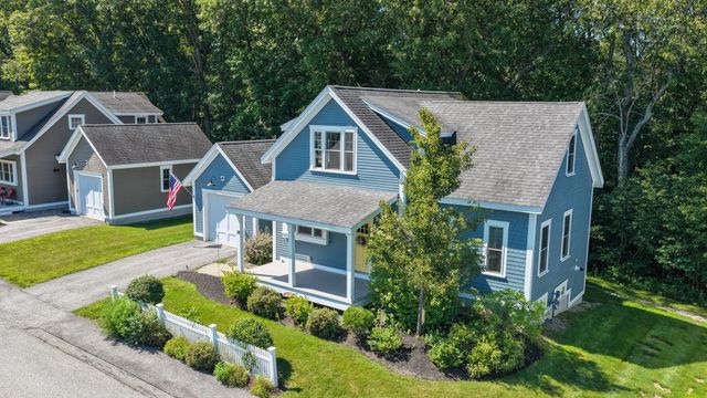 28 Follinsbee Ln 28, West Newbury, MA 01985