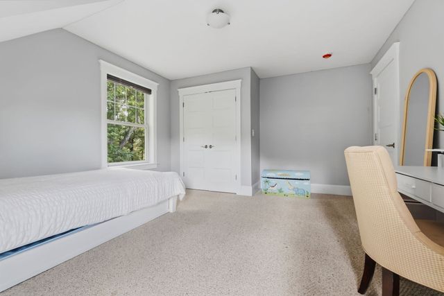 28 Follinsbee Ln 28, West Newbury, MA 01985