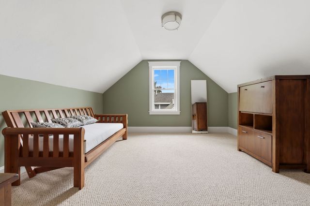 28 Follinsbee Ln 28, West Newbury, MA 01985