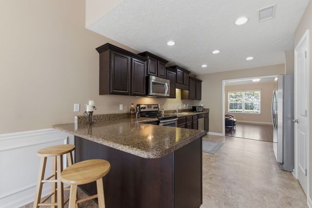 1913 Calydon Ct, Murfreesboro, TN 37128