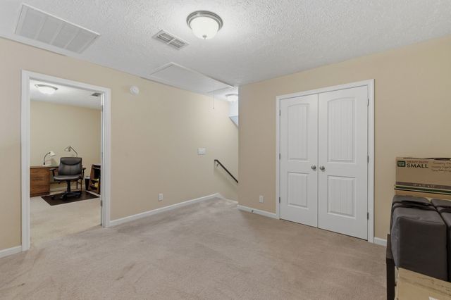 1913 Calydon Ct, Murfreesboro, TN 37128