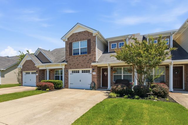 1913 Calydon Ct, Murfreesboro, TN 37128