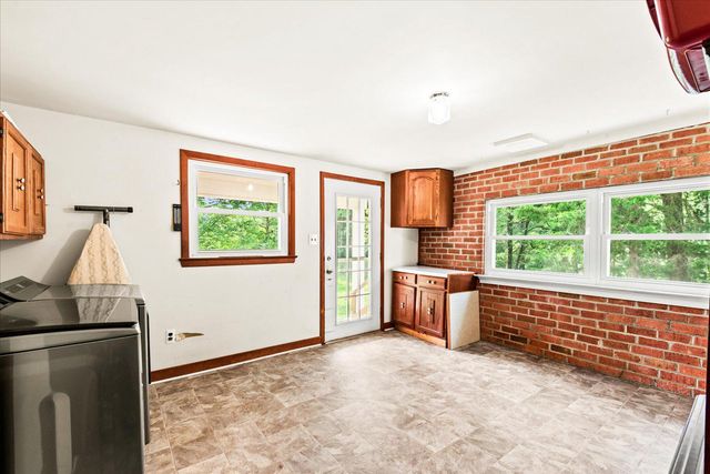 31934 INDIANTOWN RD, Locust Grove, VA 22508
