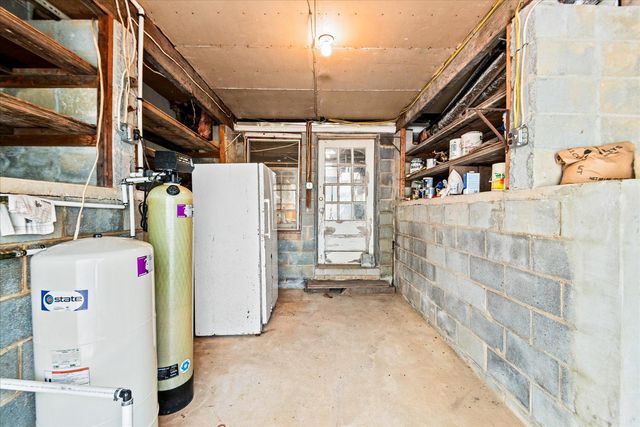 31934 INDIANTOWN RD, Locust Grove, VA 22508