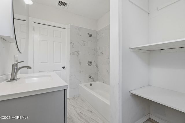 35 Grand Avenue, Newark, NJ 07102
