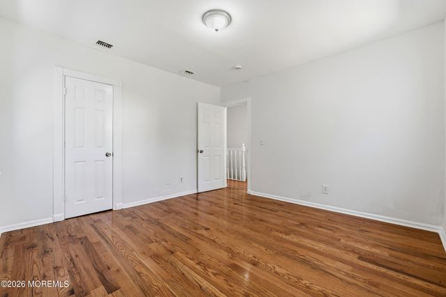 35 Grand Avenue, Newark, NJ 07102