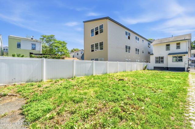 35 Grand Avenue, Newark, NJ 07102