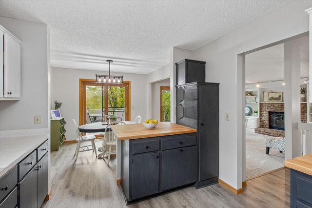 13916 York Avenue S, Burnsville, MN 55337