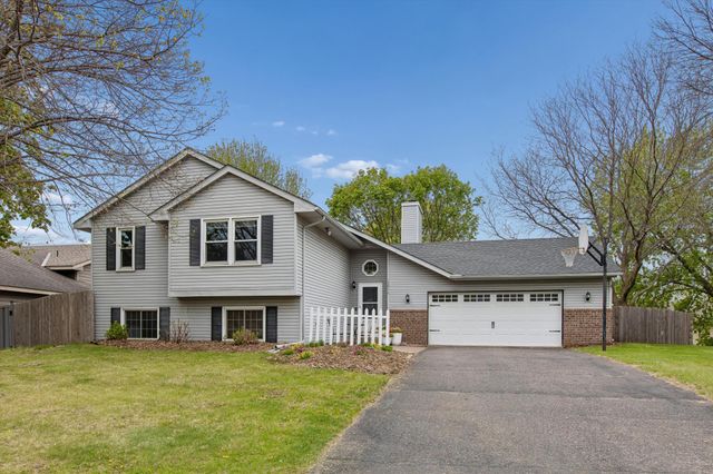 13916 York Avenue S, Burnsville, MN 55337