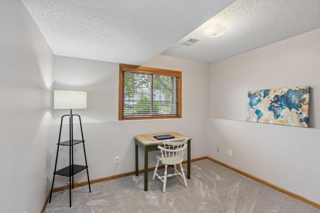 13916 York Avenue S, Burnsville, MN 55337