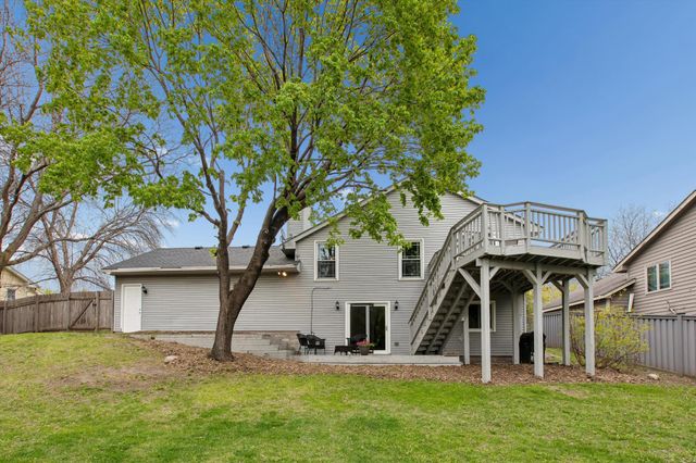 13916 York Avenue S, Burnsville, MN 55337