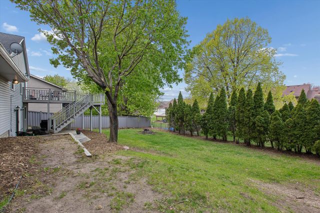 13916 York Avenue S, Burnsville, MN 55337