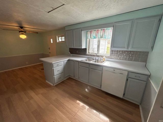 1010 Lancaster Drive, South Bend, IN 46614