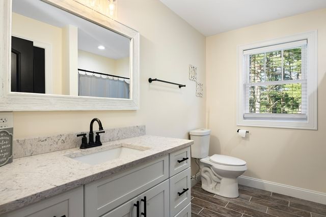47 Fuller Rd, Palmer, MA 01069