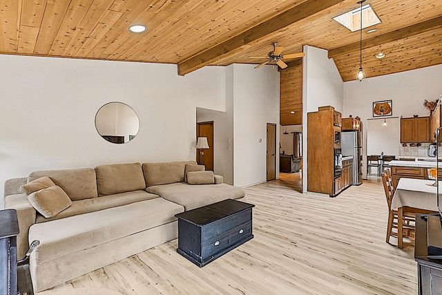 7310 N Applegate Road, Grants Pass, OR 97527