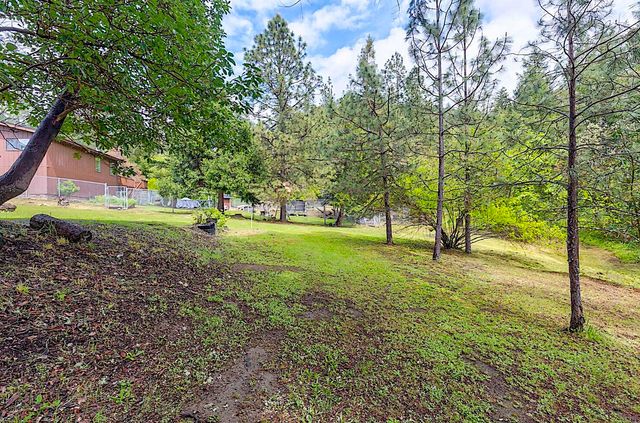 7310 N Applegate Road, Grants Pass, OR 97527