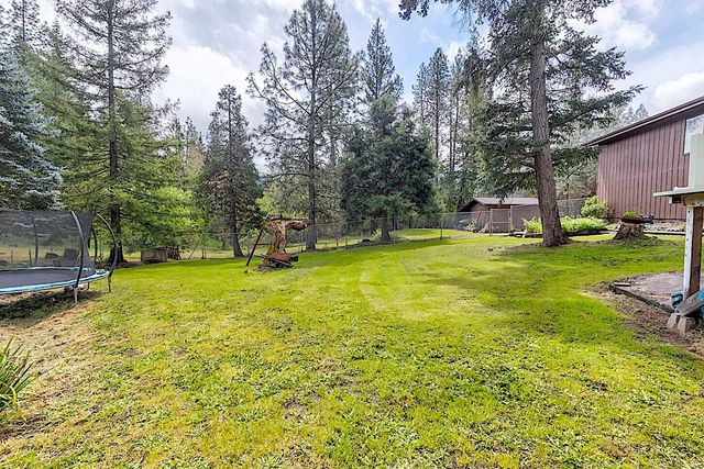 7310 N Applegate Road, Grants Pass, OR 97527