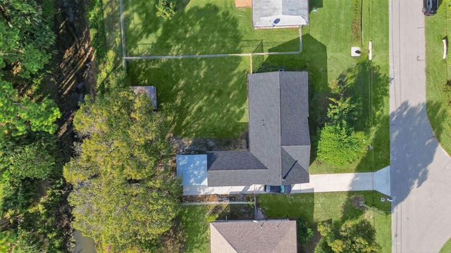 3142 SW Bridge Street, Port St Lucie, FL 34953