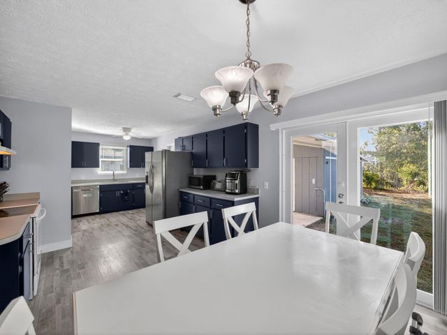 3142 SW Bridge Street, Port St Lucie, FL 34953