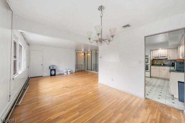 34 Young Ave, Hillside Twp., NJ 07205
